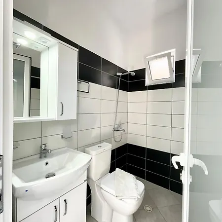 The Little House Apartment Ksamil
