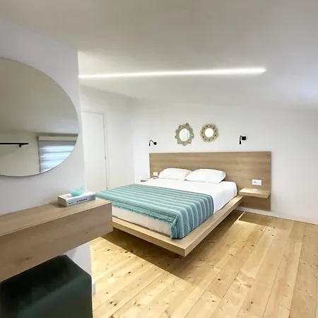 Apartment The Little House Ksamil