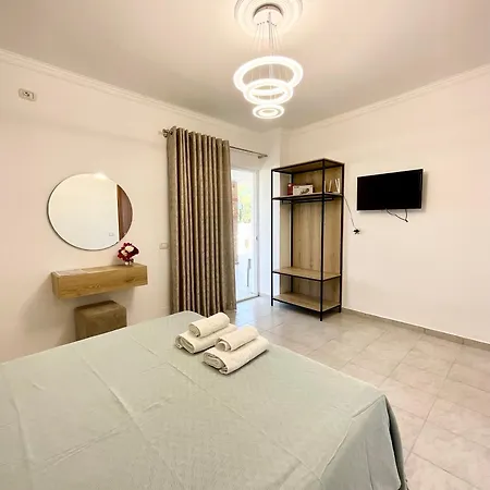 Apartment The Little House Ksamil