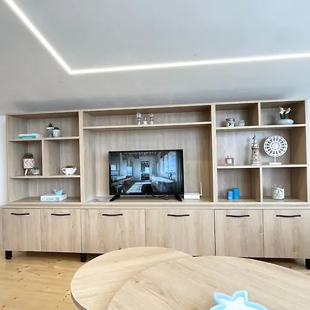 The Little House Apartment